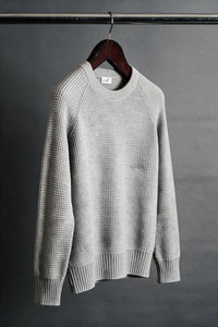 Color: Griggio