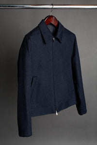 Color: Navy
