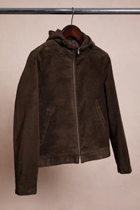 Color: Brown