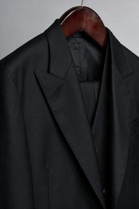 Color: Black