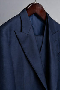 Color: Navy