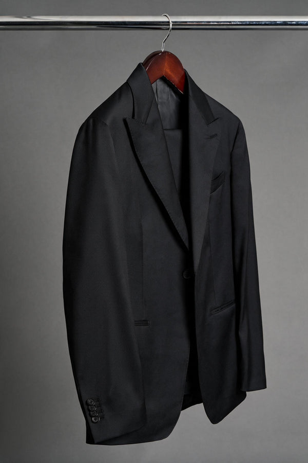 Color: Black
