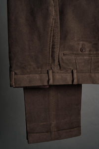 Color: Brown