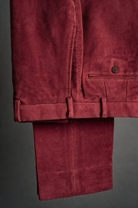 Color: Red