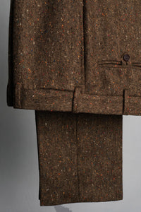 Color: Warm Brown
