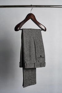 Color: Light Grey