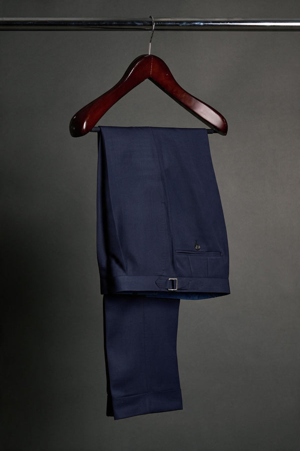 Color: Navy