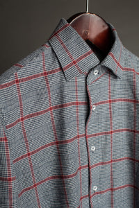 Color: Navy Glenplaid