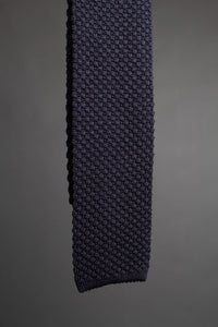 Color: Navy