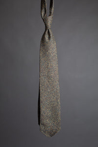 Color: Olive