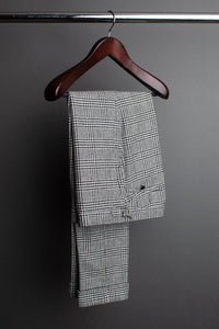 Color: Black and White