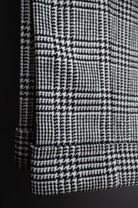 Color: Black and White