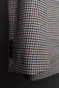 Color: Earthtone