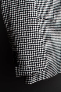 Color: Black and White