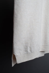 Color: Oatmeal