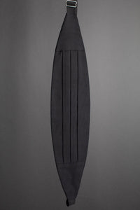 Color: Black Grosgrain