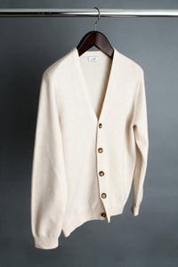 Color: Ice White