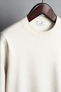 Color: Ice White
