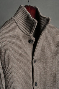 Color: Light Brown