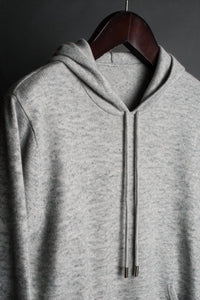 Color: Light Grey