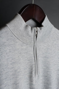 Color: Light Grey