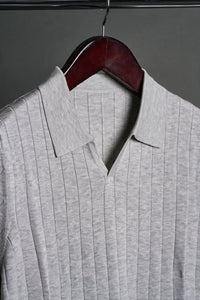 Color: Light Grey