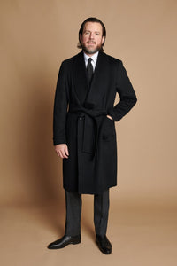 Monochrome Builder Capsule