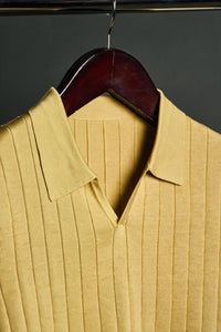 Color: Mustard old