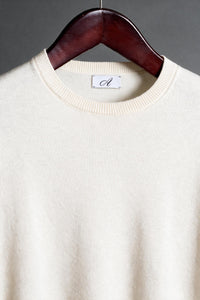 Color: Naturale