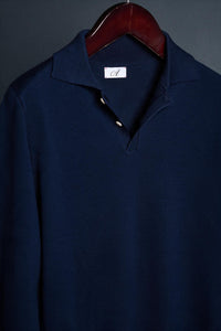 Color: Navy