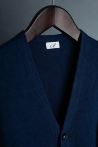 Color: Navy