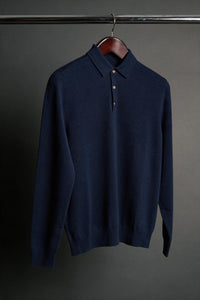 Color: Navy