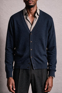 Color: Navy