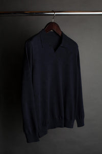 Color: Navy