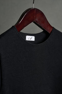 Color: Black
