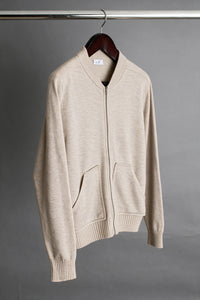 Color: Oatmeal