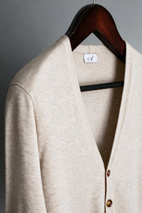 Color: Oatmeal