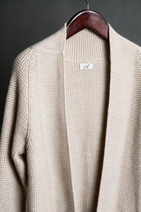 Color: Oatmeal