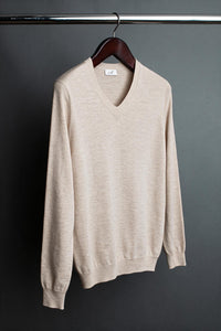 Color: Oatmeal