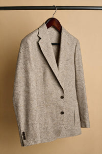 Color: Oatmeal