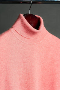 Color: Peach