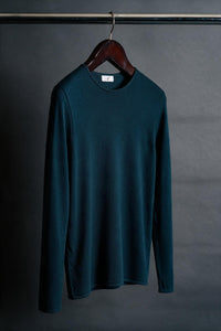 Color: Peacock