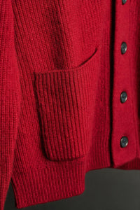 Color: Red
