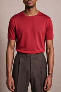 Color: Red