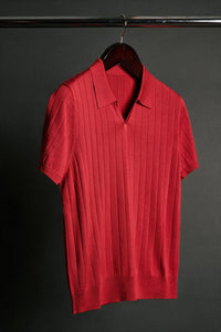 Color: Red