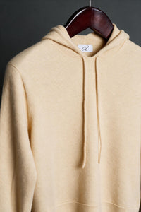 Color: Sandstorm