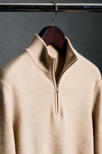 Color: Sandstorm