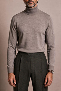 Color: Taupe