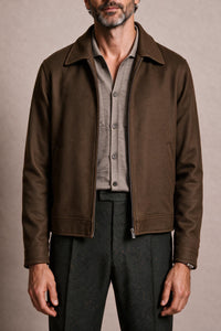 Color: Tobacco