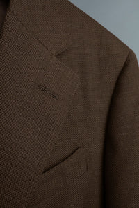 Color: Brown